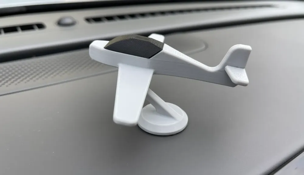 Inertia-following Glider Airplane Ornament Toy for kids & Your Car Dashboard Decoration