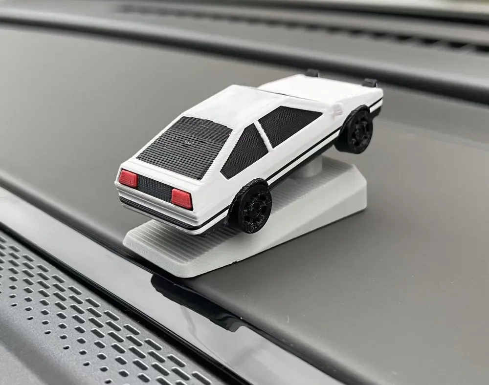 Inertia Drifting Car Ornament for Car Interior Dashboard Decoration Accessories, Gifts for Car Lovers